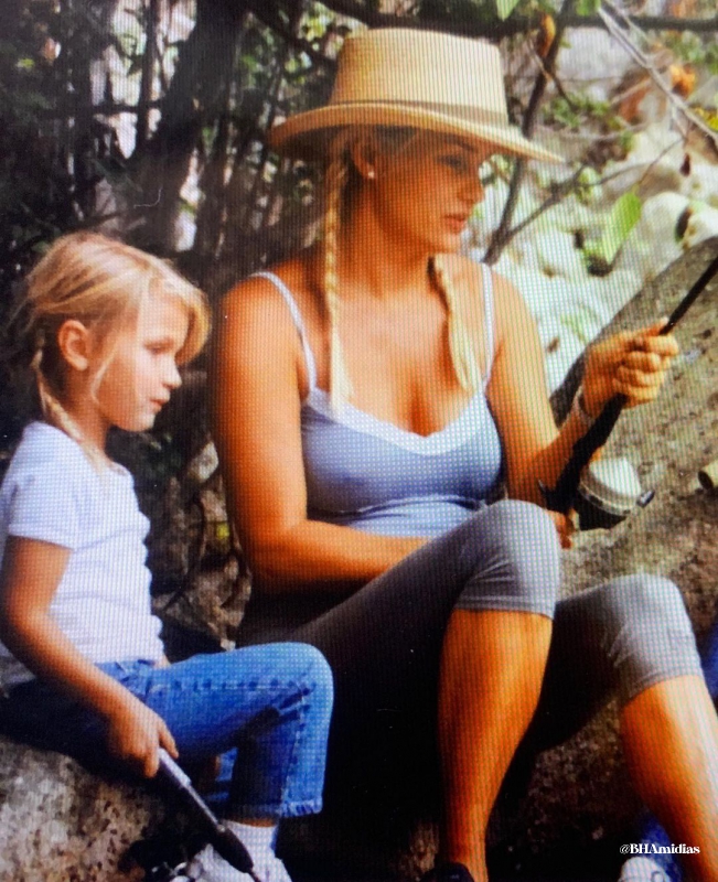 Keywords: yolanda;fetus bella