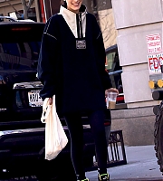 Filename=79.jpg
Filesize=2389KiB
Dimensions=2667x4000
Date added=09.03.22 79.jpg